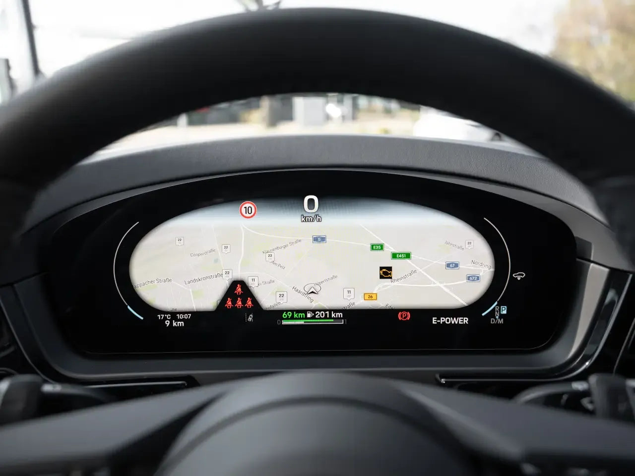Porsche Cayenne E-Hybrid White - Samsaru's Car Outlet