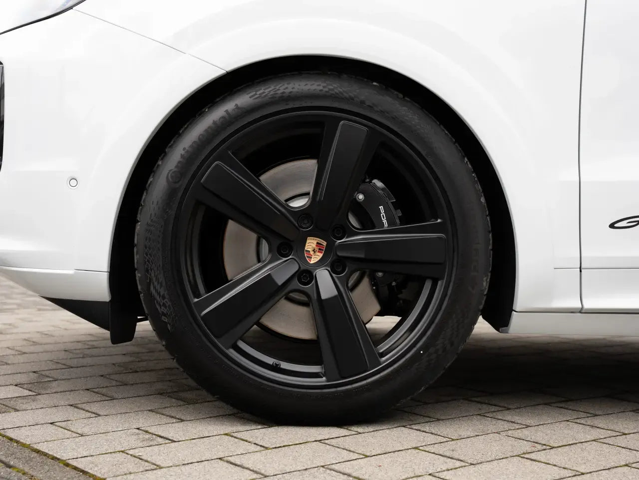 Porsche Cayenne GTS - Samsaru's Car Outlet