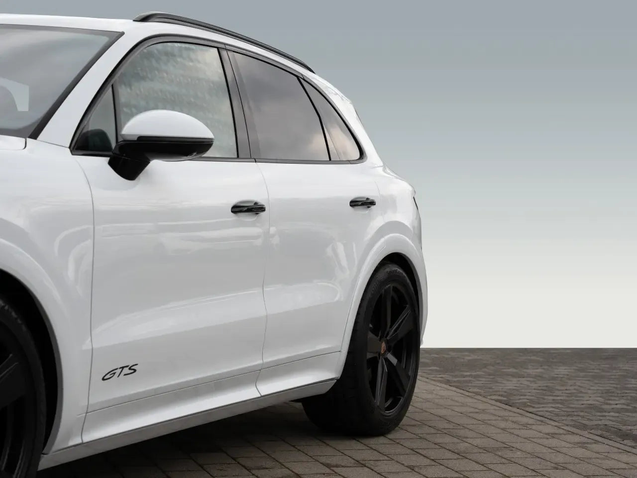 Porsche Cayenne GTS - Samsaru's Car Outlet