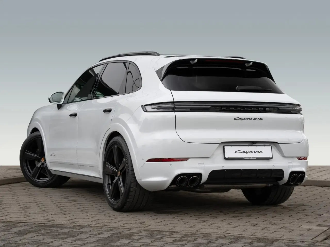 Porsche Cayenne GTS - Samsaru's Car Outlet