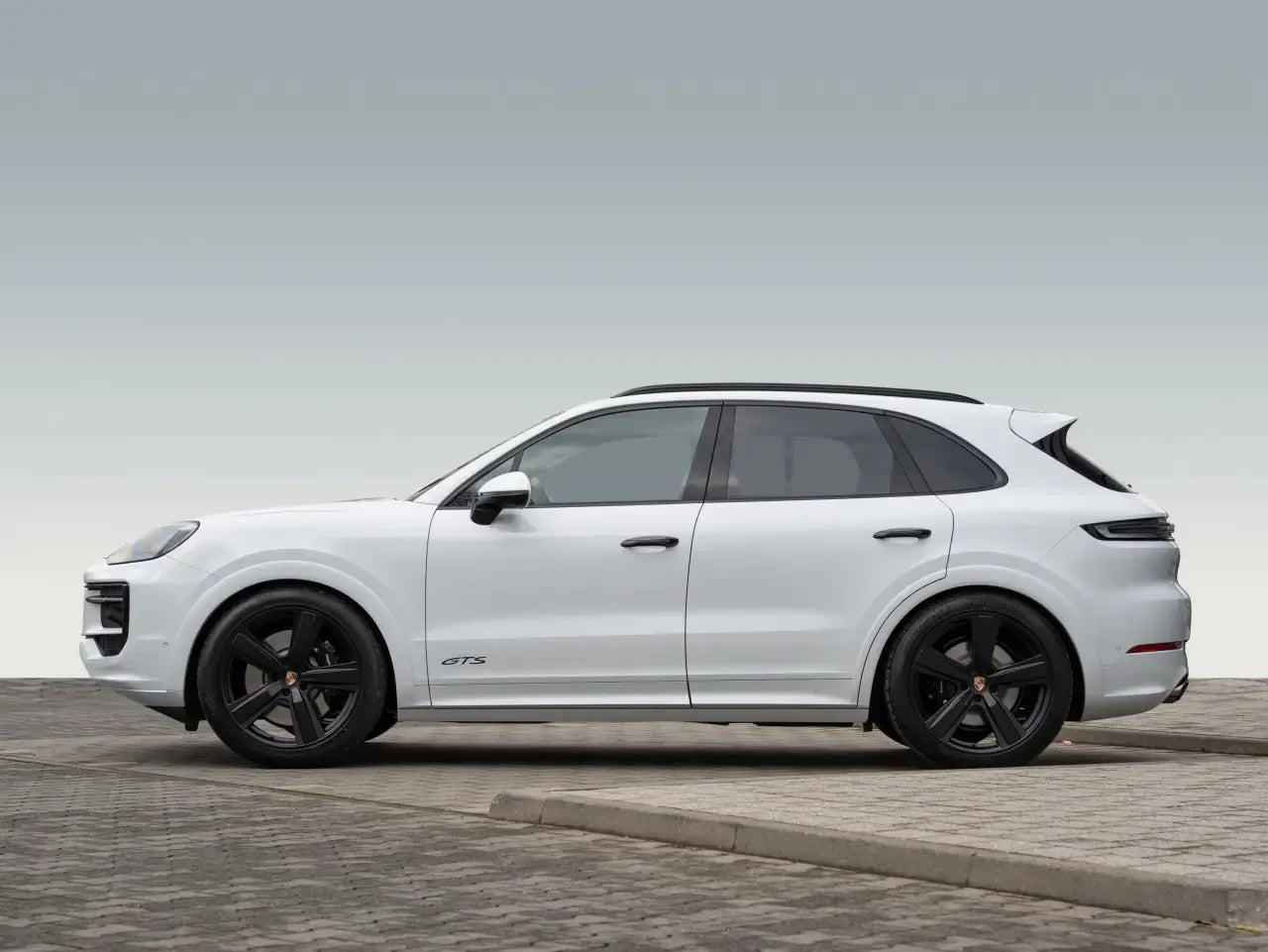 Porsche Cayenne GTS - Samsaru's Car Outlet