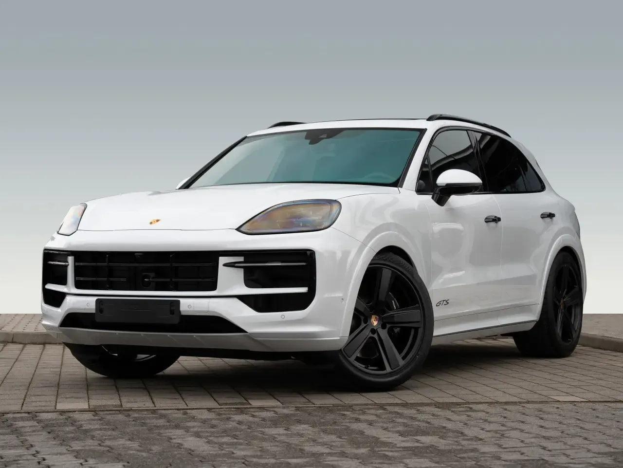 Porsche Cayenne GTS - Samsaru's Car Outlet