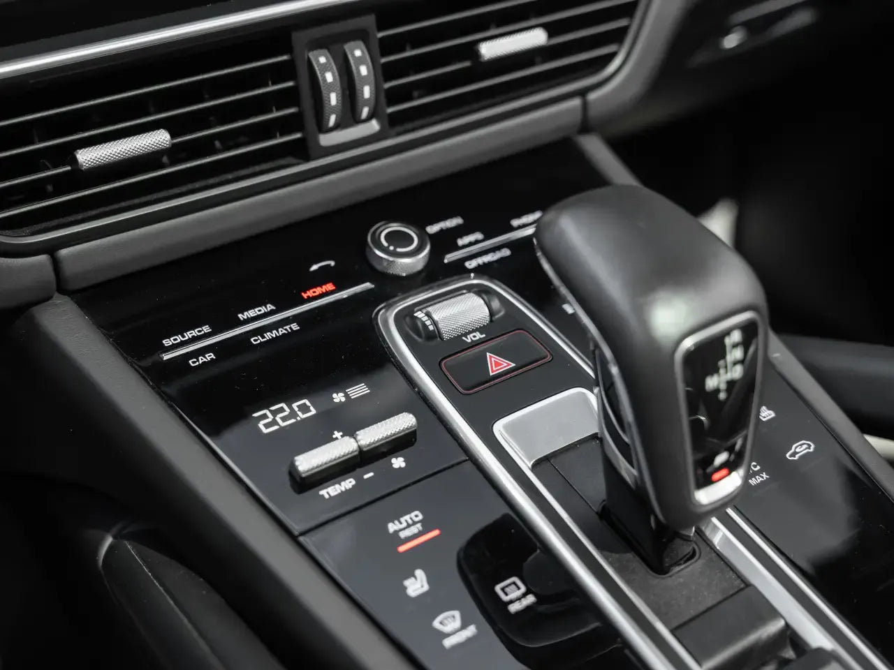 Porsche Cayenne S - Samsaru's Car Outlet