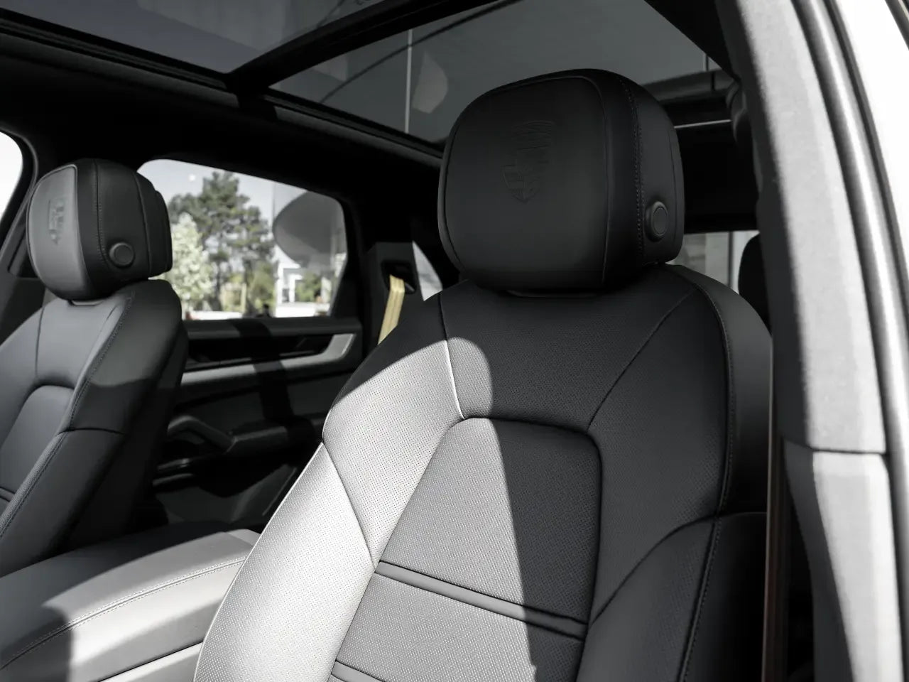 Porsche Cayenne - Samsaru's Car Outlet
