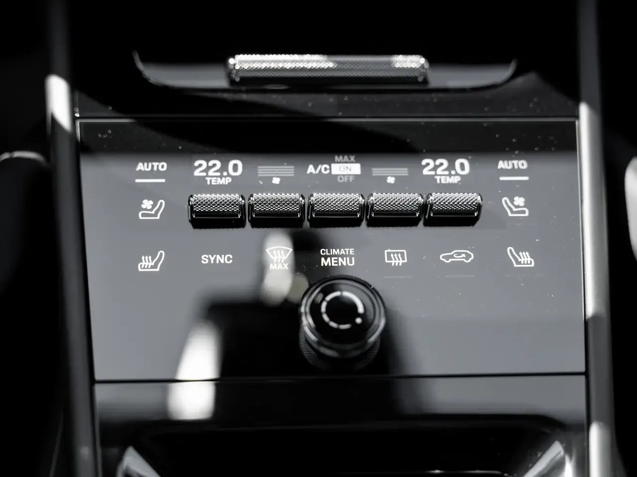 Porsche Cayenne - Samsaru's Car Outlet