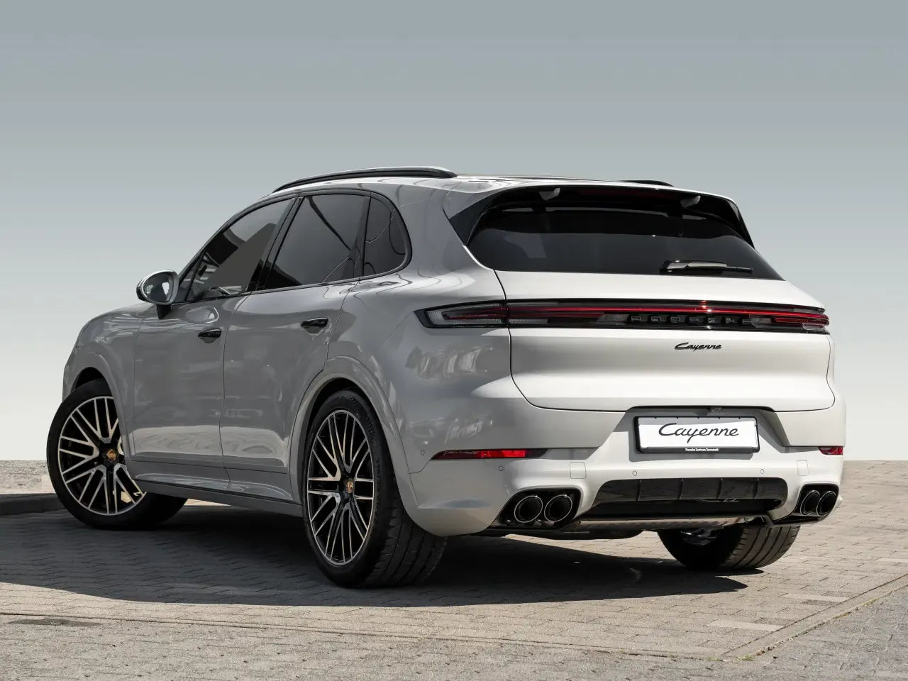 Porsche Cayenne - Samsaru's Car Outlet