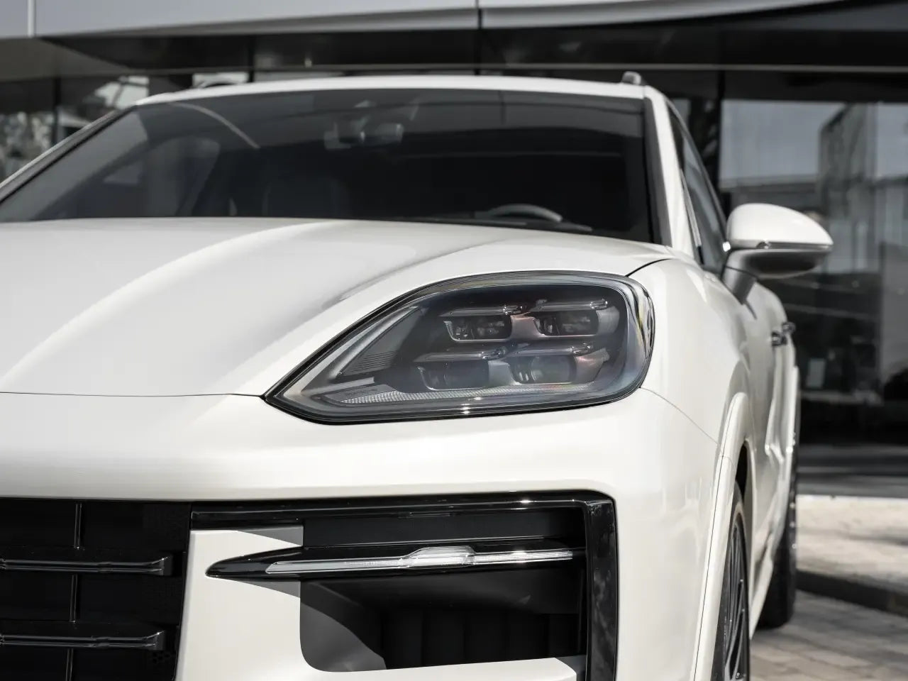 Porsche Cayenne - Samsaru's Car Outlet