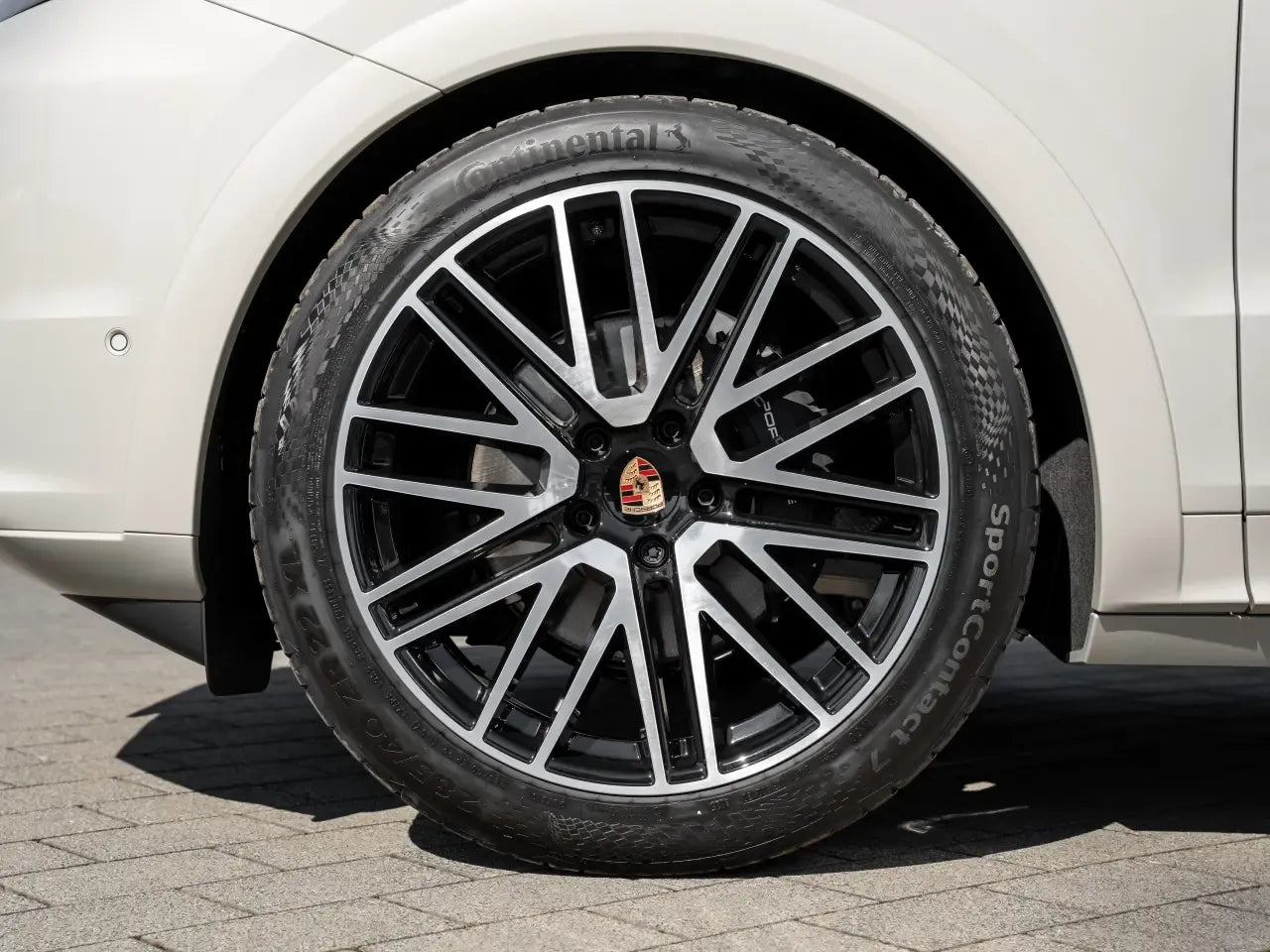 Porsche Cayenne - Samsaru's Car Outlet