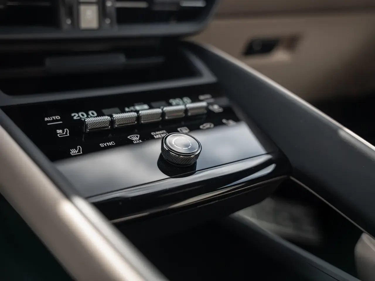 Porsche Macan 4S - Electric - Samsaru's Car Outlet
