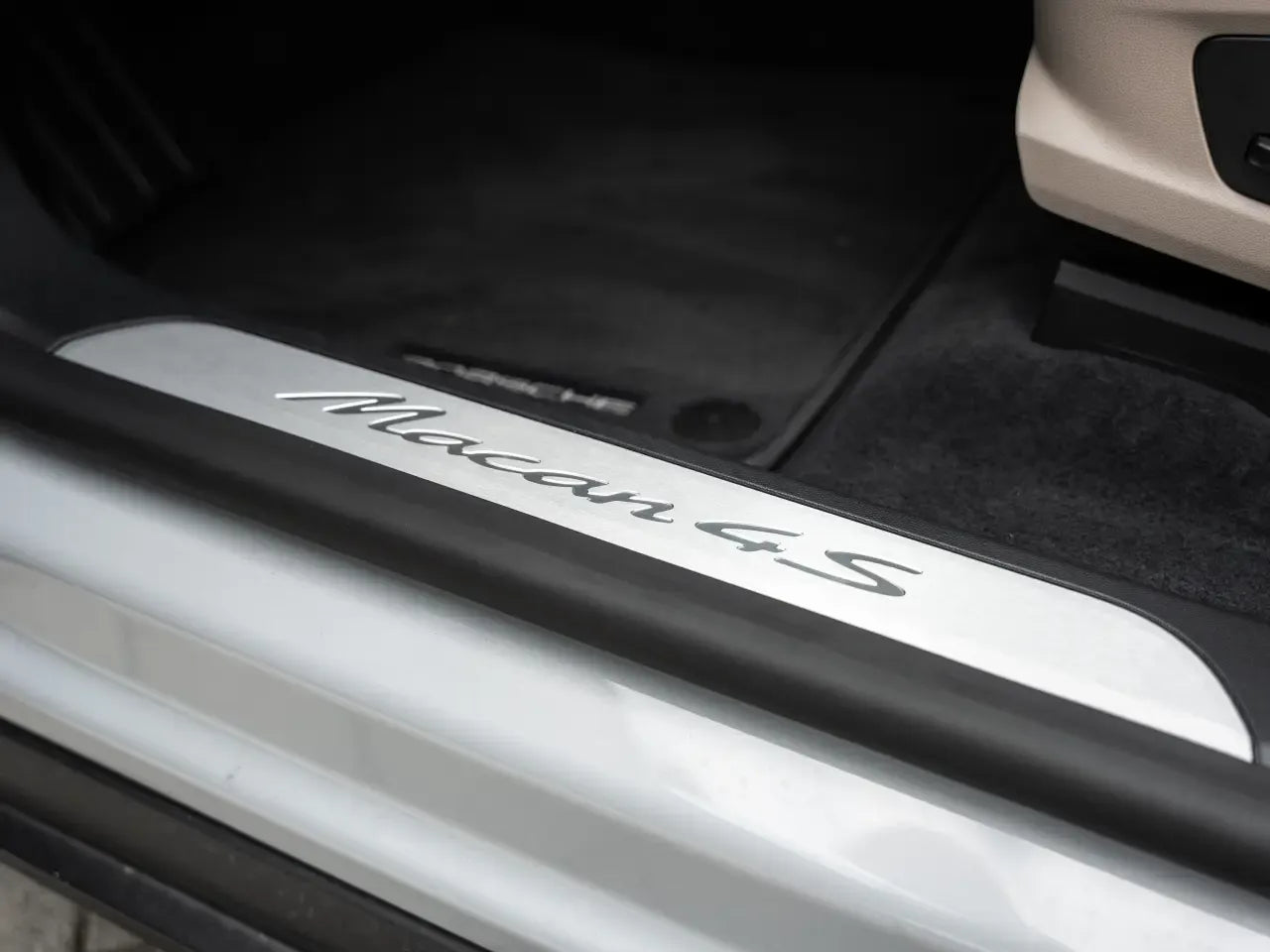 Porsche Macan 4S - Electric - Samsaru's Car Outlet