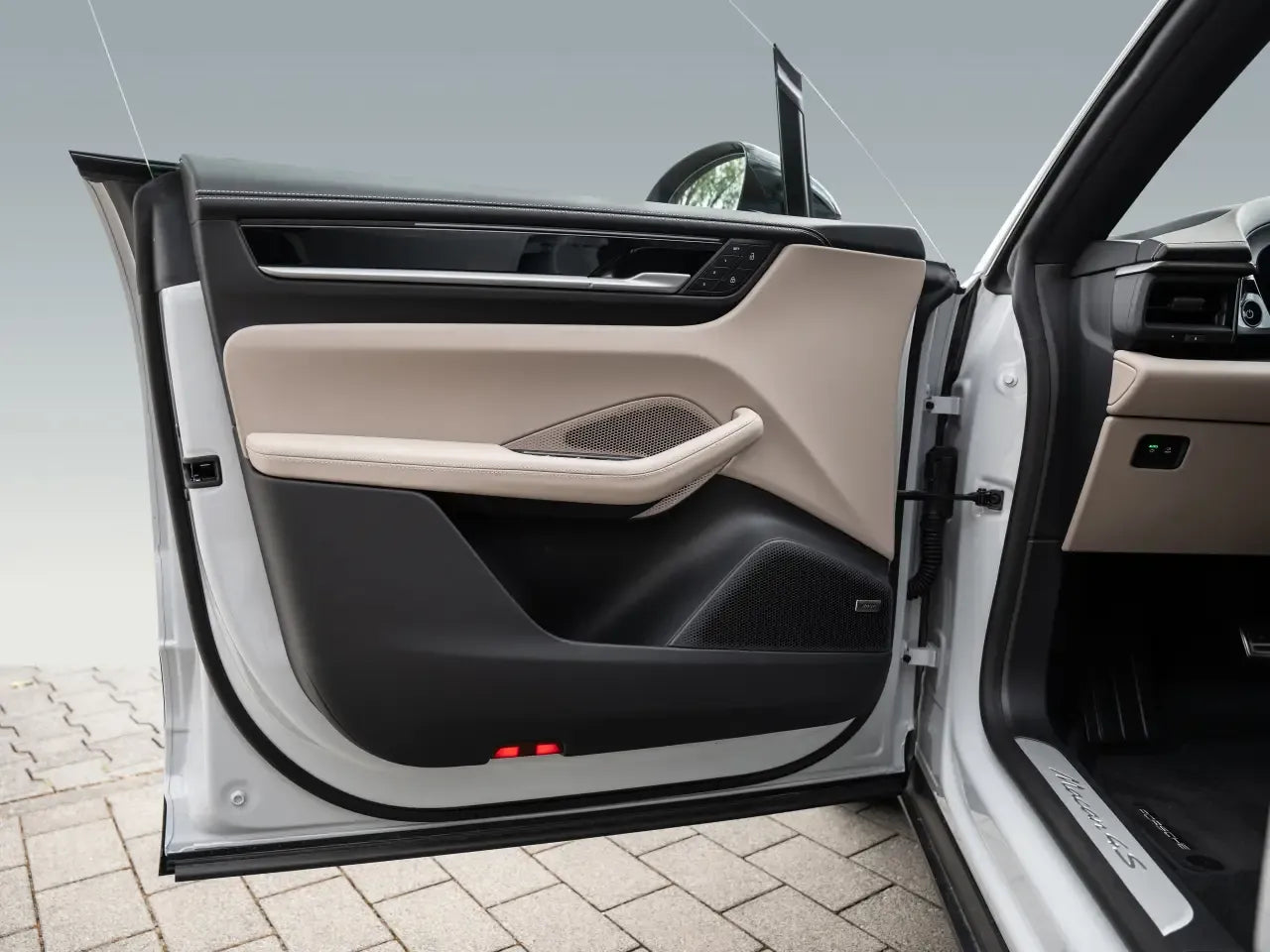 Porsche Macan 4S - Electric - Samsaru's Car Outlet