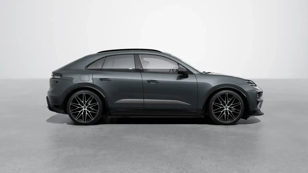 Porsche Macan Turbo Black - Electric - Samsaru's Car Outlet