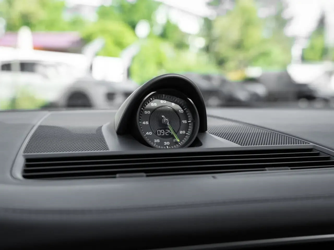 Porsche Panamera 4 E-Hybrid Sport Turismo - Samsaru's Car Outlet