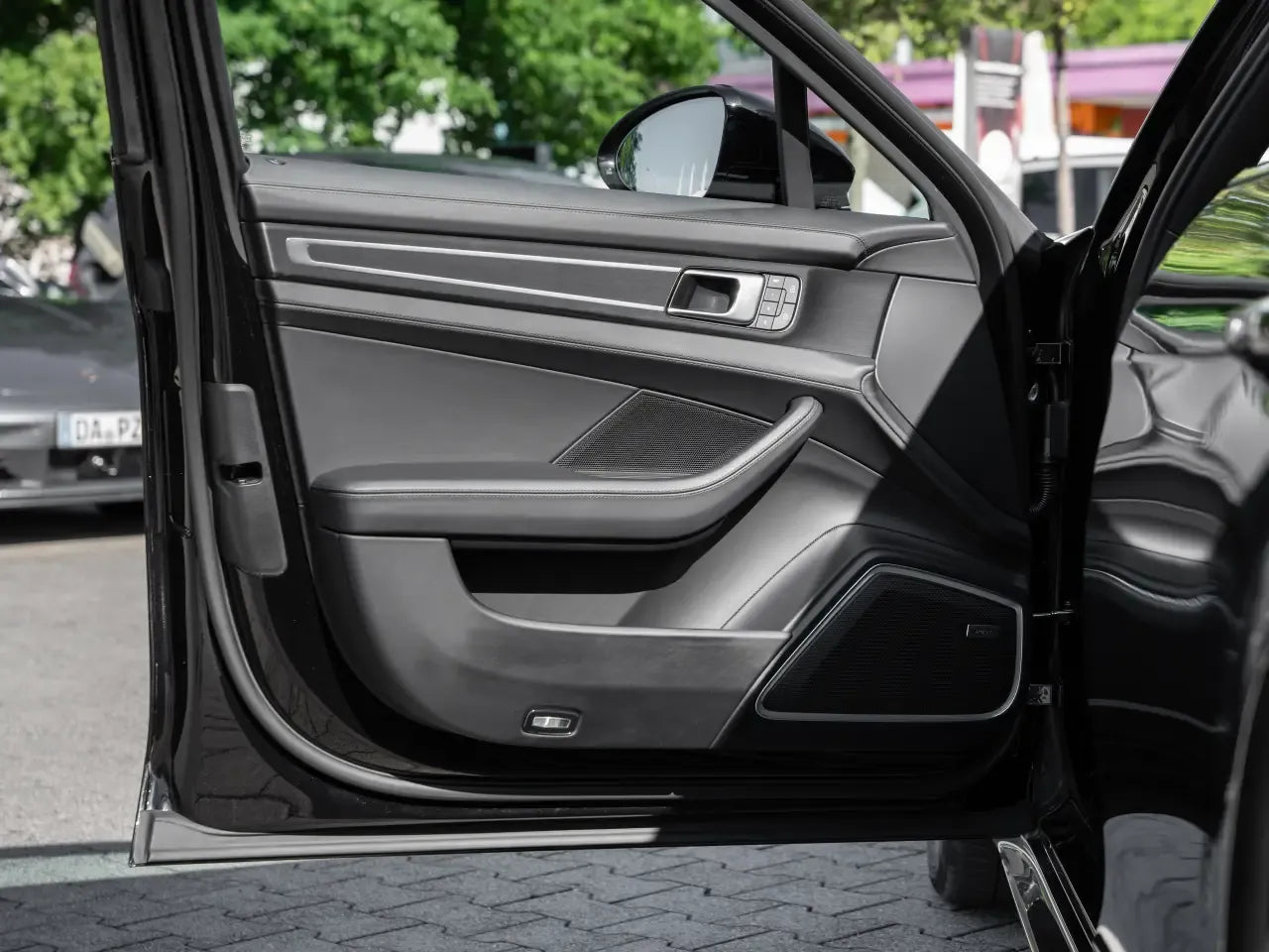 Porsche Panamera 4 E-Hybrid Sport Turismo - Samsaru's Car Outlet