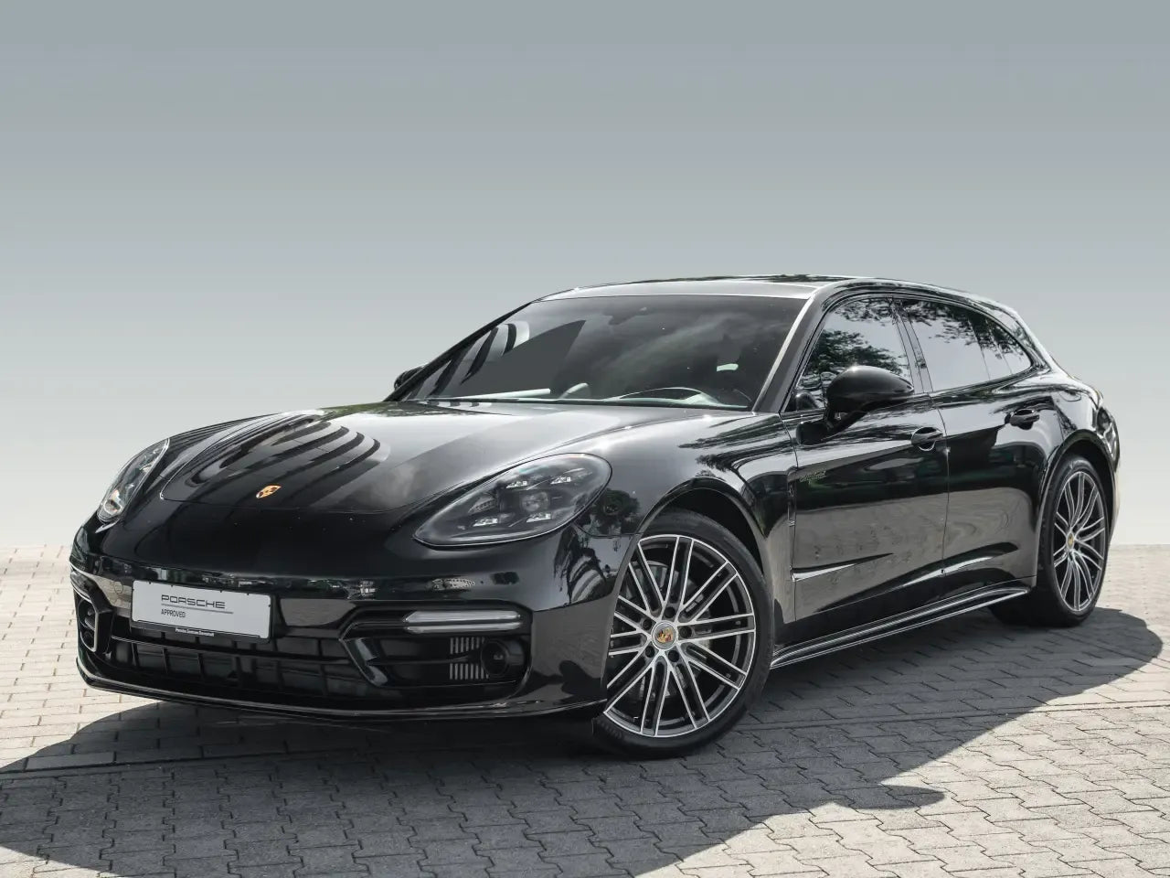 Porsche Panamera 4 E-Hybrid Sport Turismo - Samsaru's Car Outlet