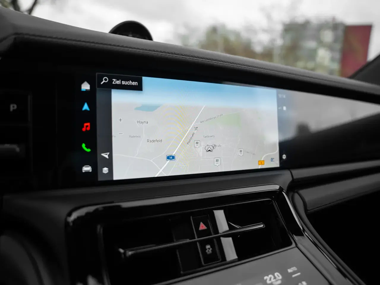 Porsche Panamera 4 E-Hybrid - Samsaru's Car Outlet