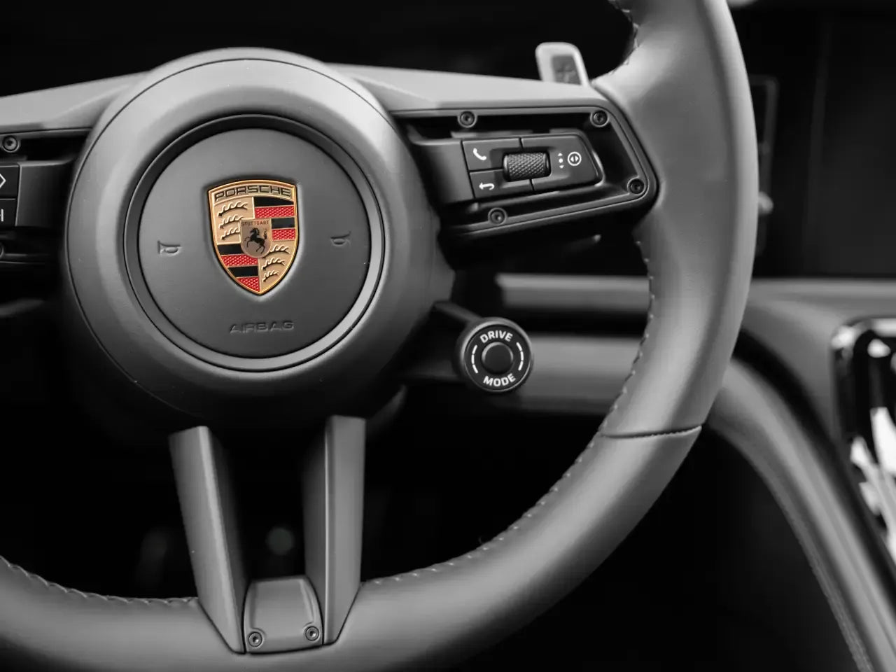 Porsche Panamera 4 E-Hybrid - Samsaru's Car Outlet