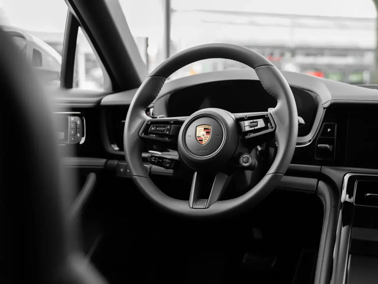 Porsche Panamera 4 E-Hybrid - Samsaru's Car Outlet