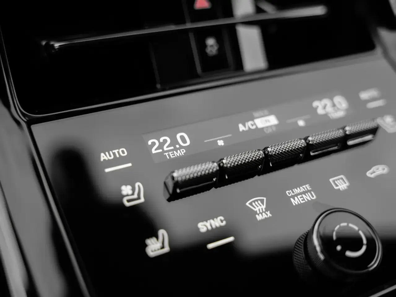 Porsche Panamera 4 E-Hybrid - Samsaru's Car Outlet