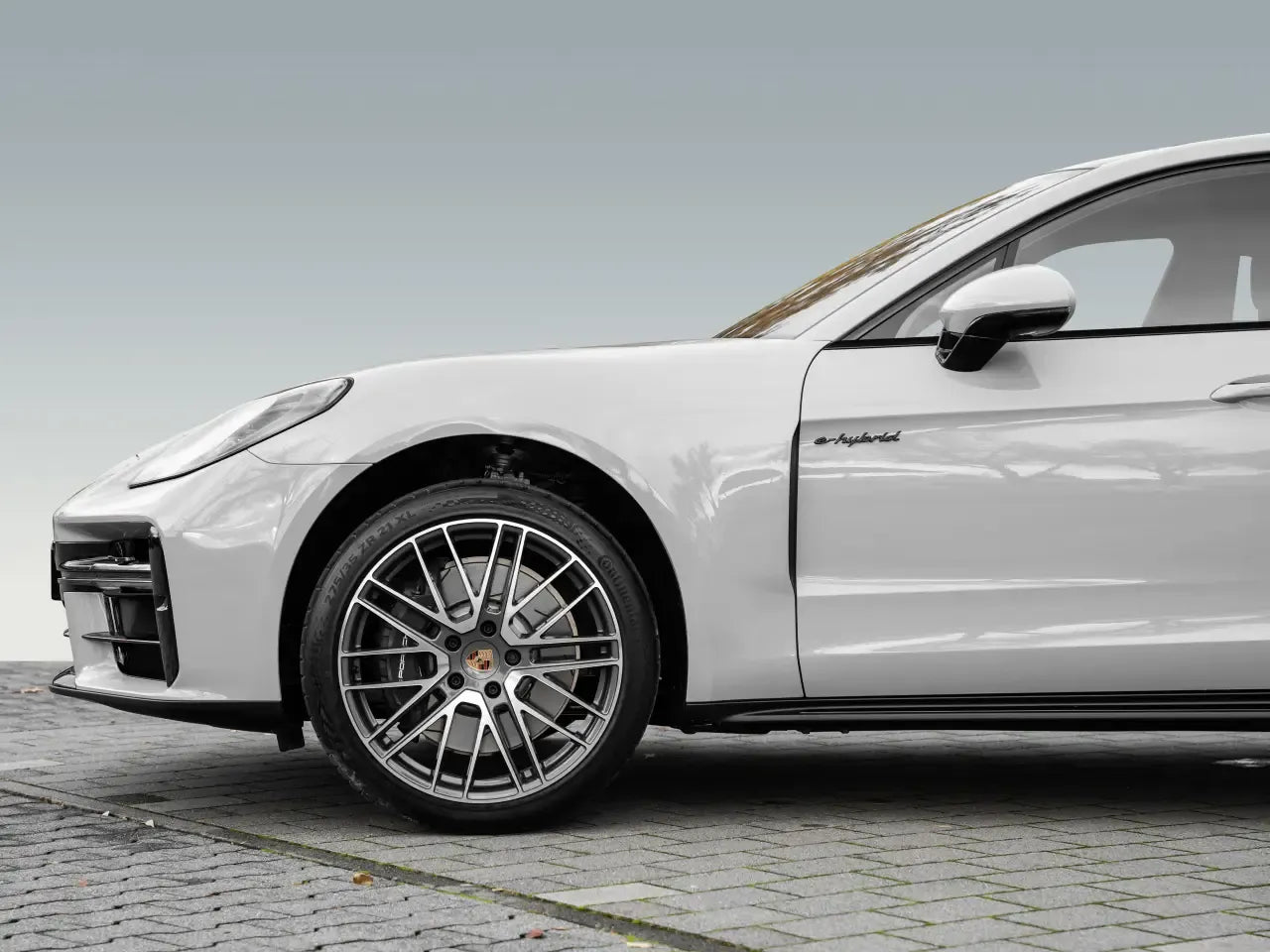 Porsche Panamera 4 E-Hybrid - Samsaru's Car Outlet