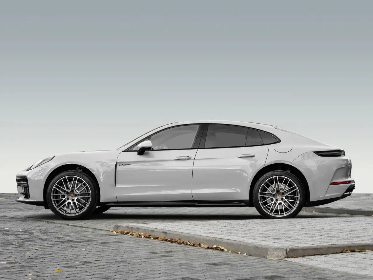 Porsche Panamera 4 E-Hybrid - Samsaru's Car Outlet