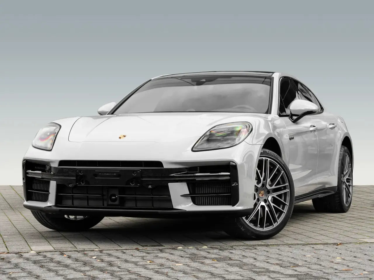Porsche Panamera 4 E-Hybrid - Samsaru's Car Outlet