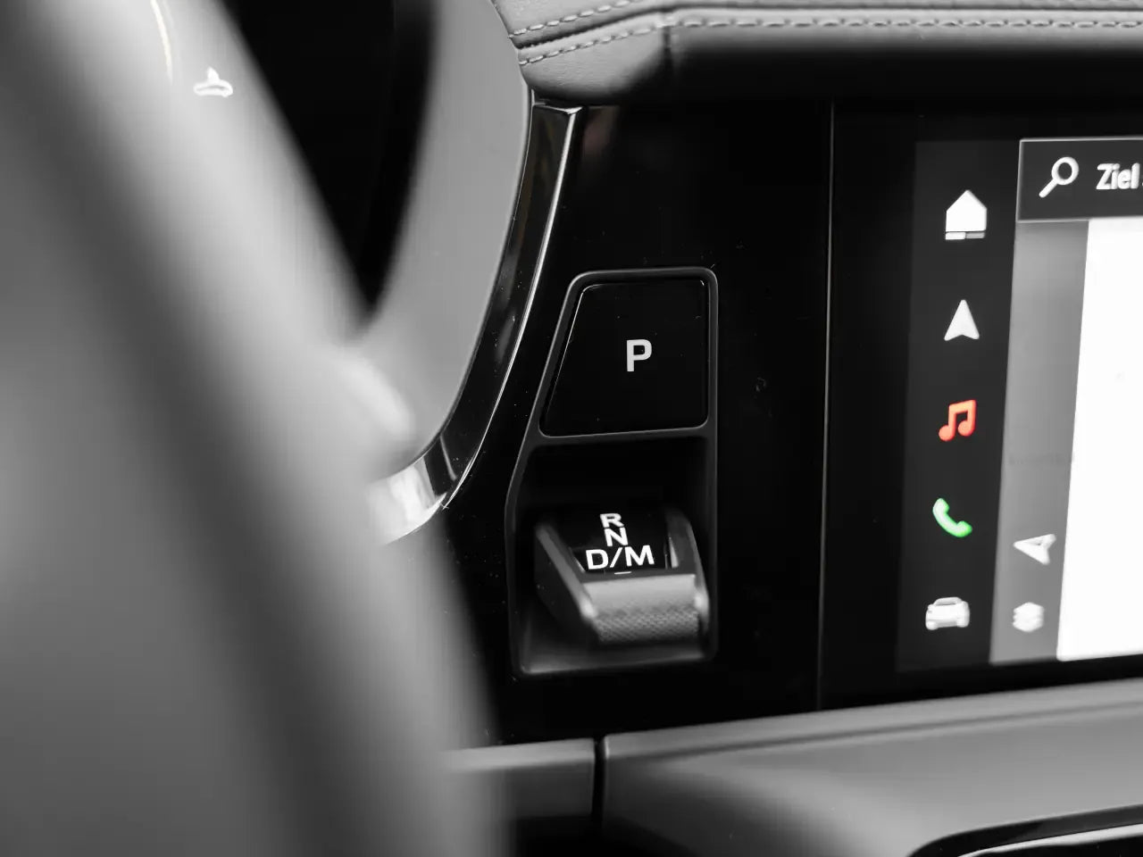 Porsche Panamera 4 E-Hybrid - Samsaru's Car Outlet
