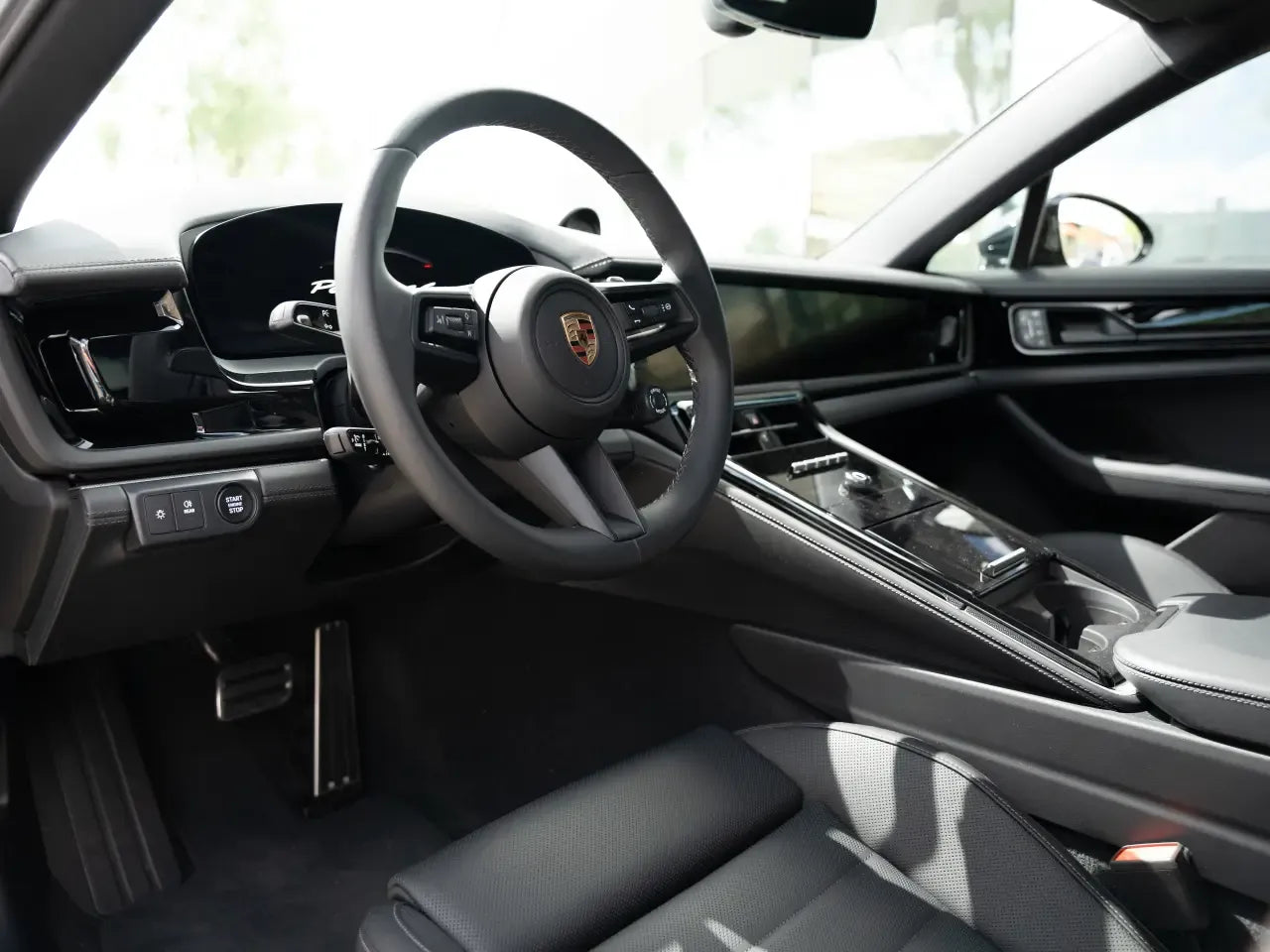 Porsche Panamera 4 - Samsaru's Car Outlet