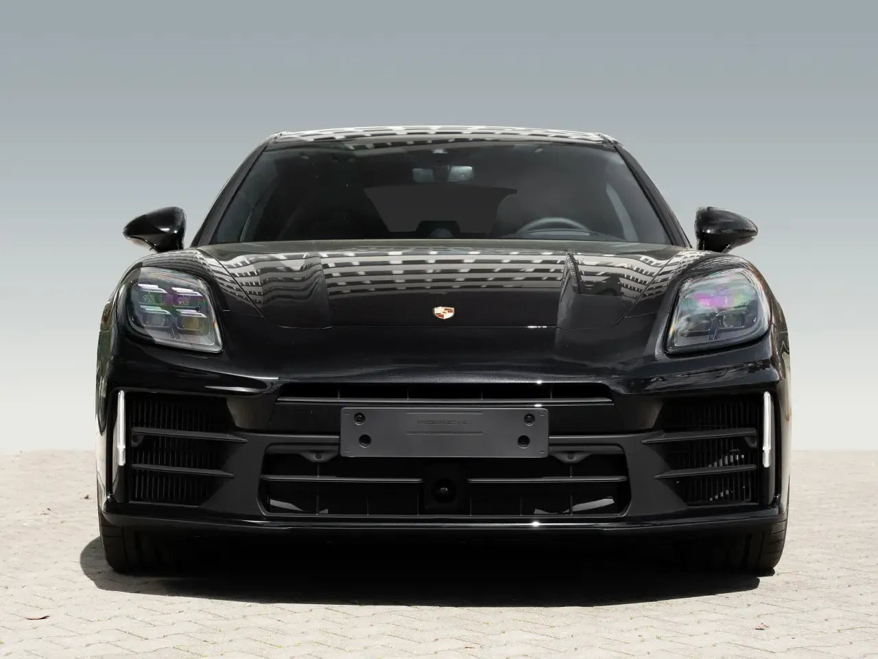 Porsche Panamera 4 - Samsaru's Car Outlet