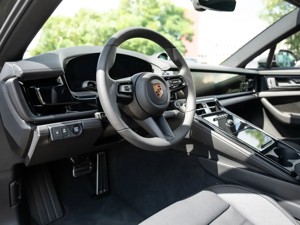 Porsche Panamera 4S E-Hybrid - Samsaru's Car Outlet