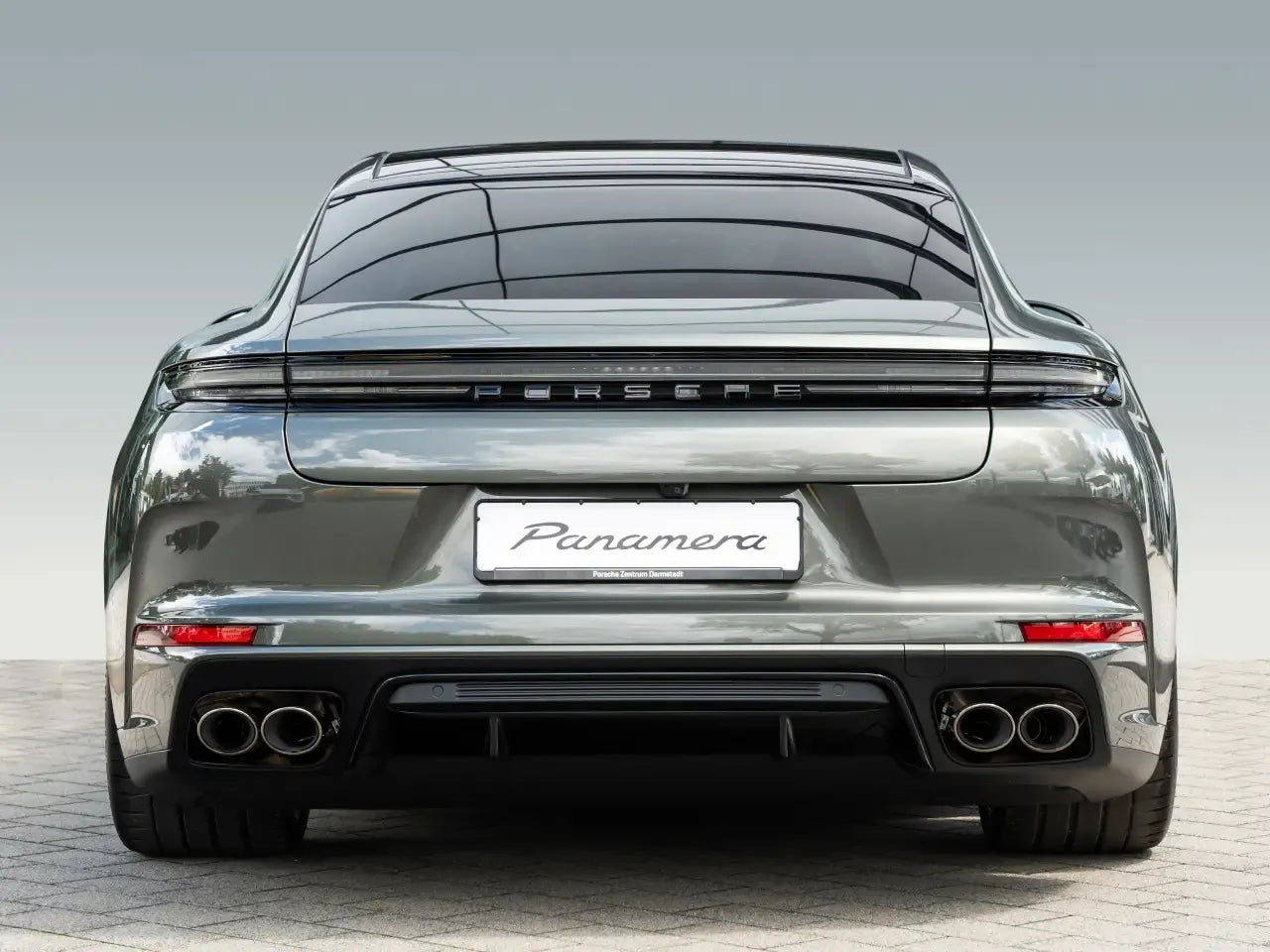 Porsche Panamera 4S E-Hybrid - Samsaru's Car Outlet