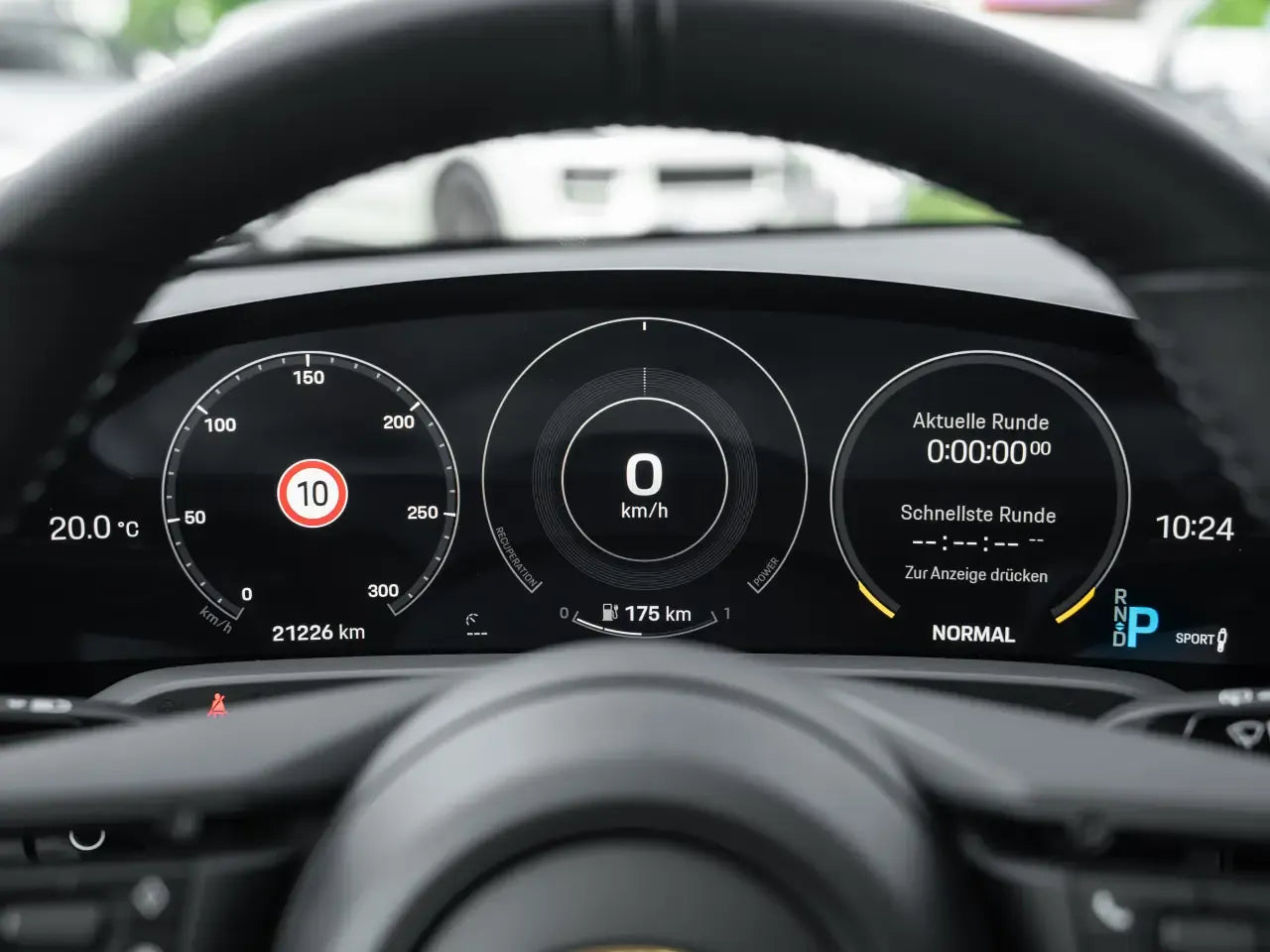Porsche Taycan 4 Cross Turismo - Electric - Samsaru's Car Outlet