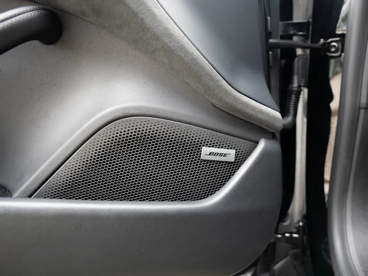 Porsche Taycan GTS - Electric - Samsaru's Car Outlet