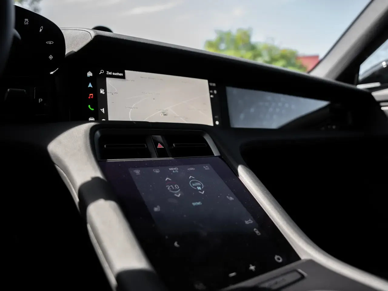 Porsche Taycan RWD - Electric - Samsaru's Car Outlet