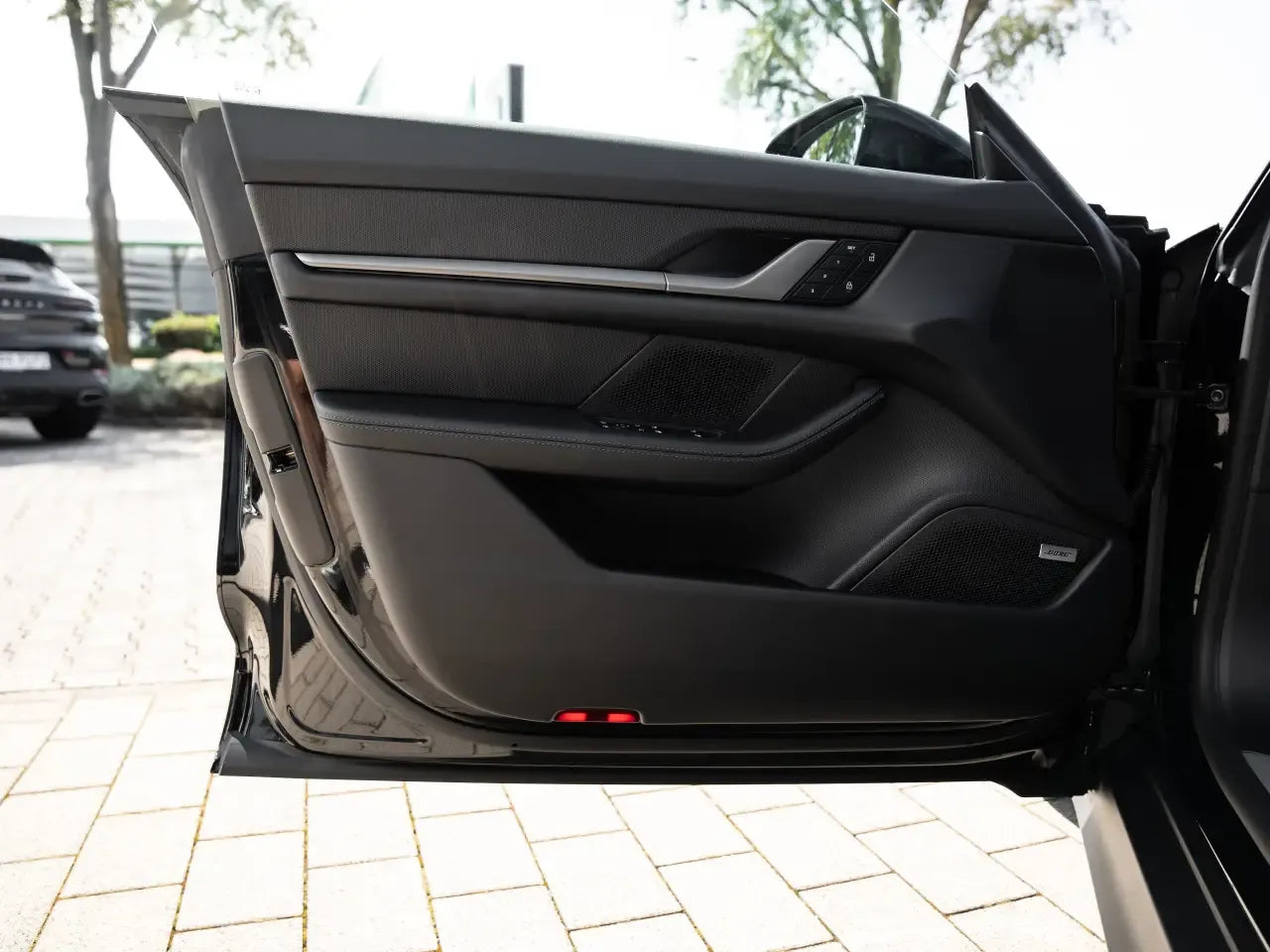 Porsche Taycan RWD - Electric - Samsaru's Car Outlet