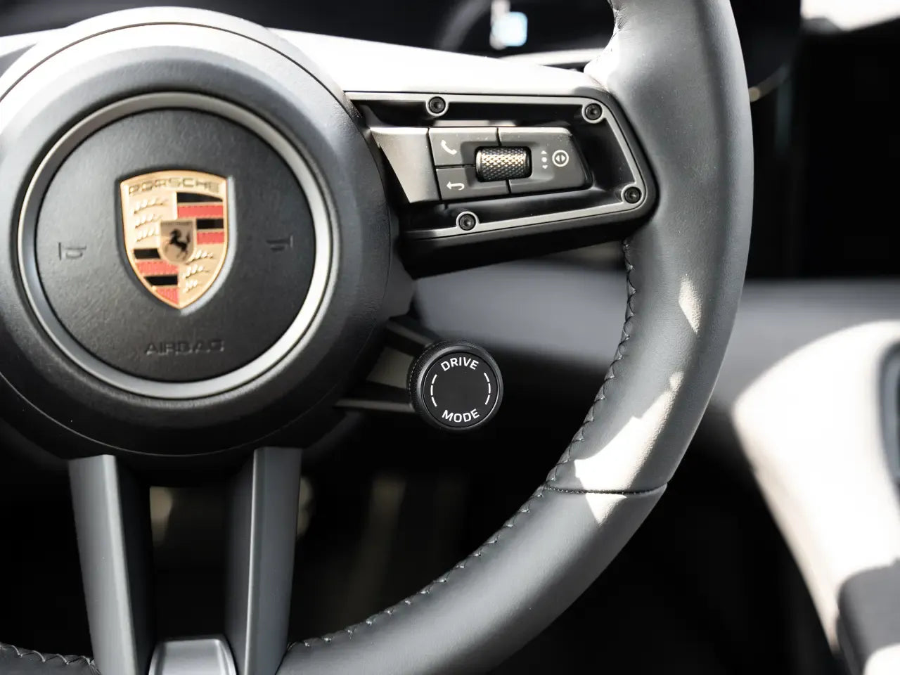 Porsche Taycan RWD - Electric - Samsaru's Car Outlet