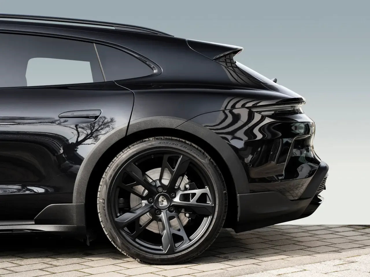 Porsche Taycan Turbo Cross Turismo - Electric - Samsaru's Car Outlet