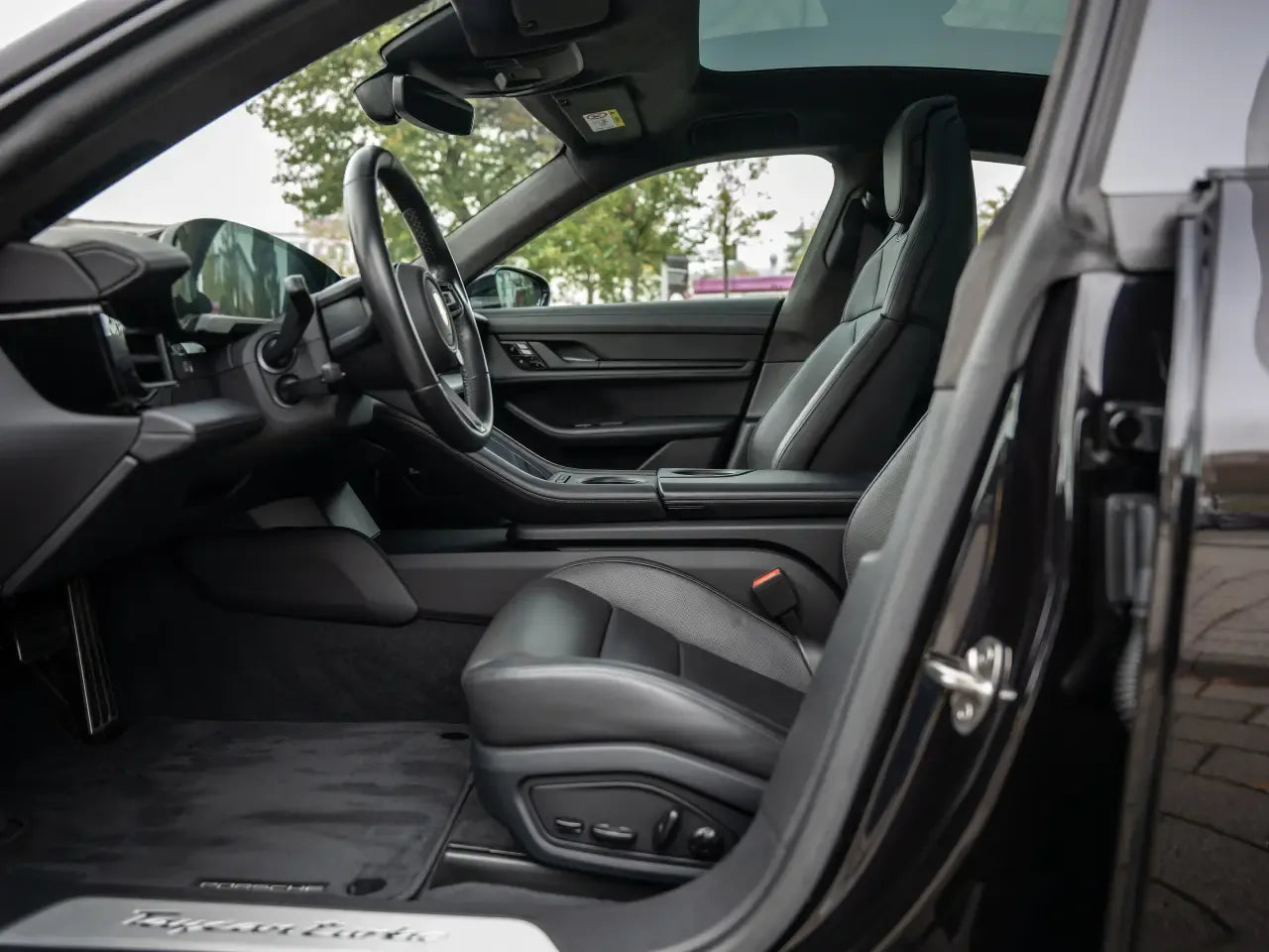 Porsche Taycan Turbo - Electric - Samsaru's Car Outlet