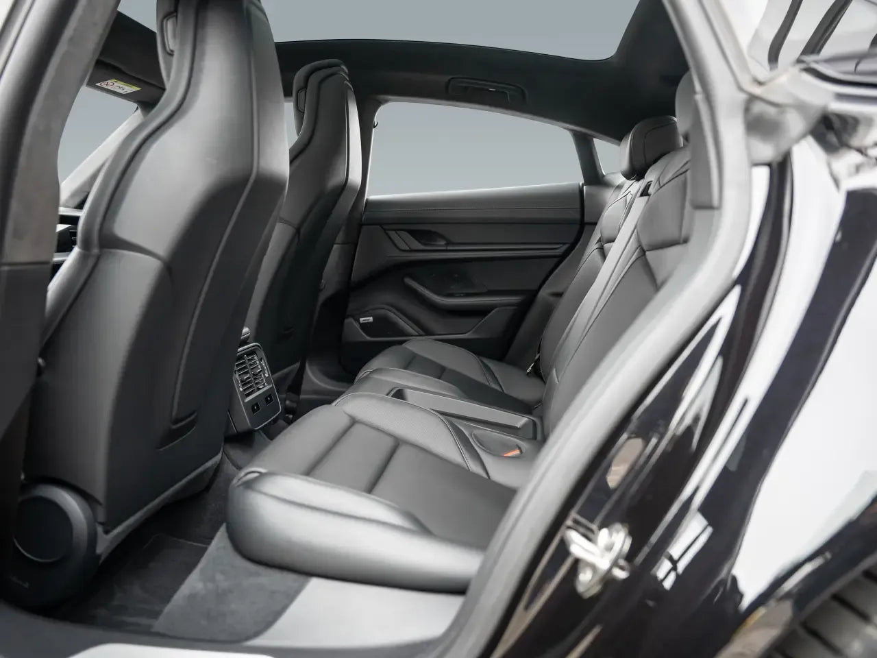 Porsche Taycan Turbo - Electric - Samsaru's Car Outlet