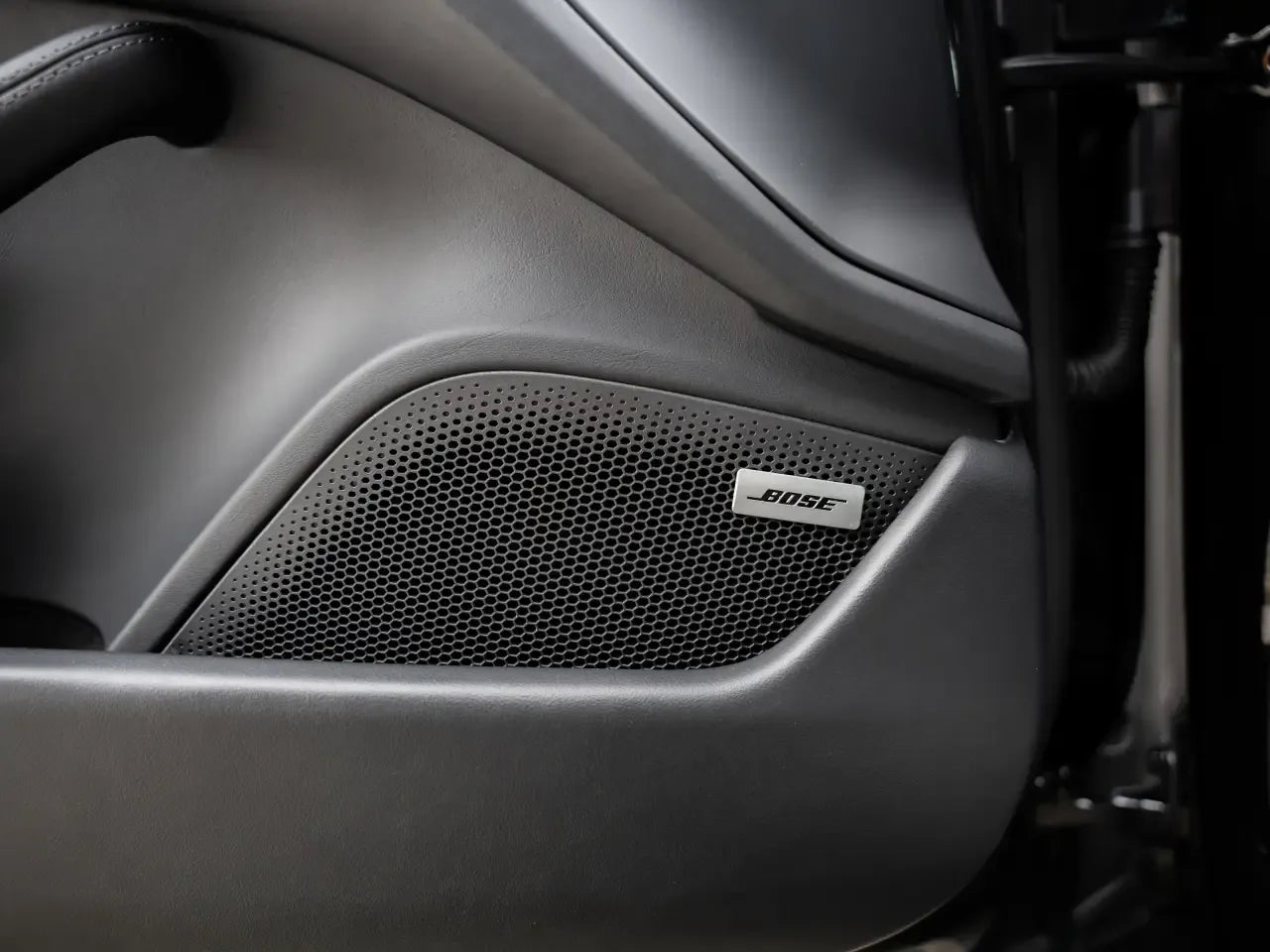 Porsche Taycan Turbo - Electric - Samsaru's Car Outlet
