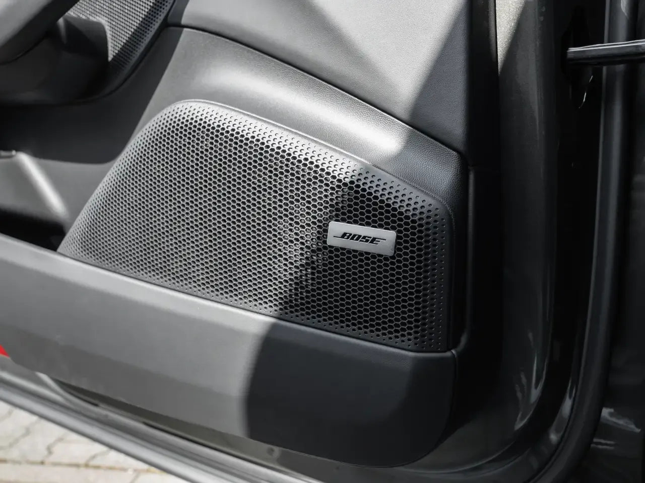 Porsche Macan 4S - Electric - Samsaru's Car Outlet