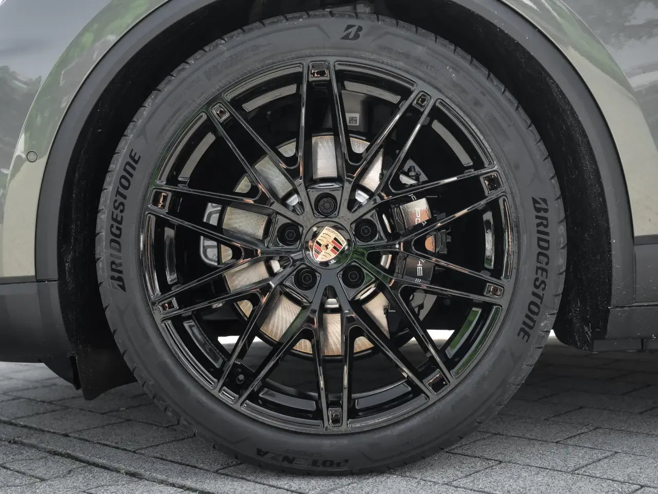 Porsche Macan 4S - Electric - Samsaru's Car Outlet