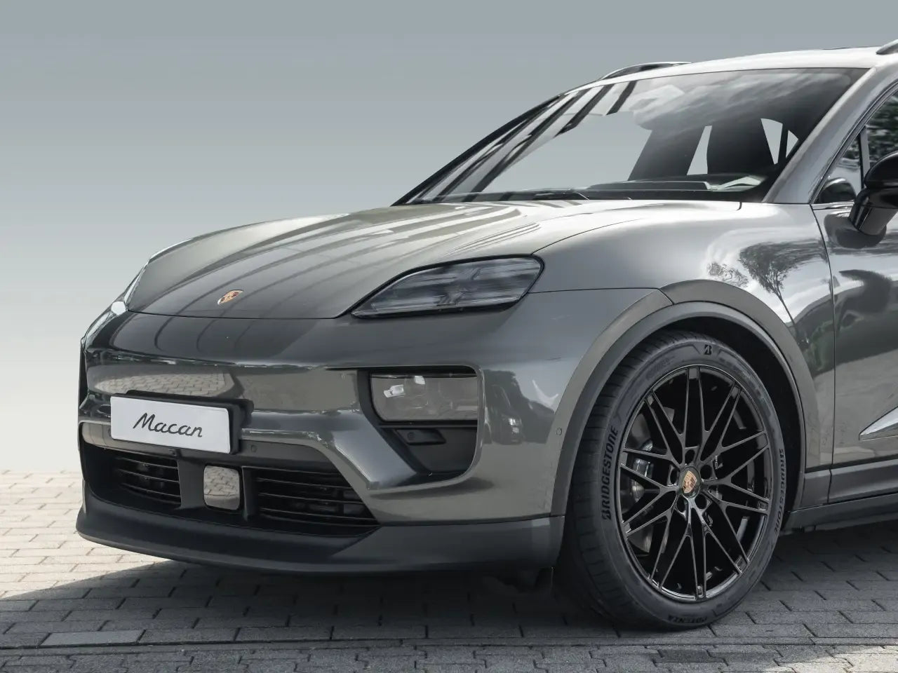 Porsche Macan 4S - Electric - Samsaru's Car Outlet