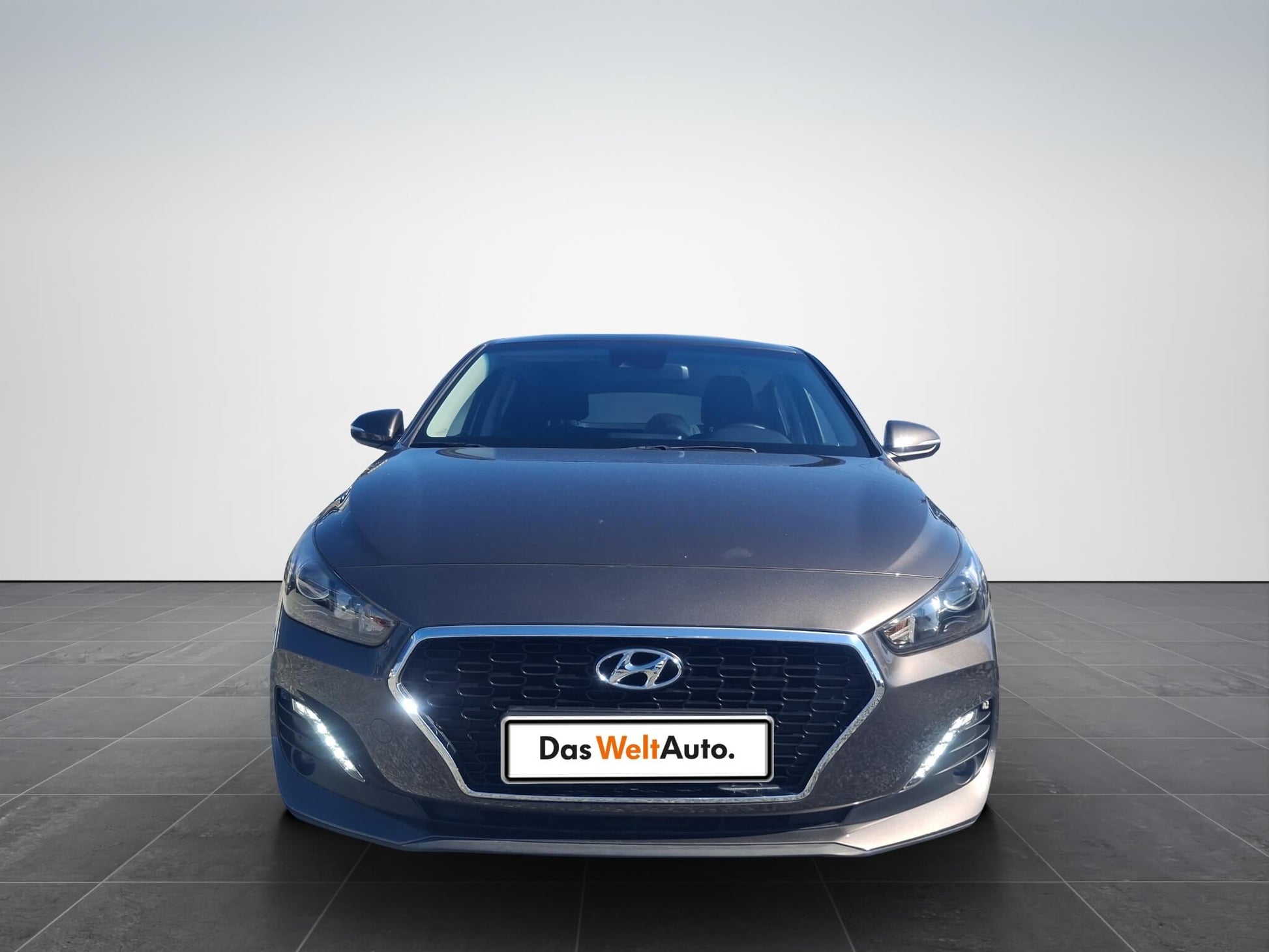 Hyundai i30 Fastback 1.5 T-GDI 7DCT Style - Samsaru's Car Outlet