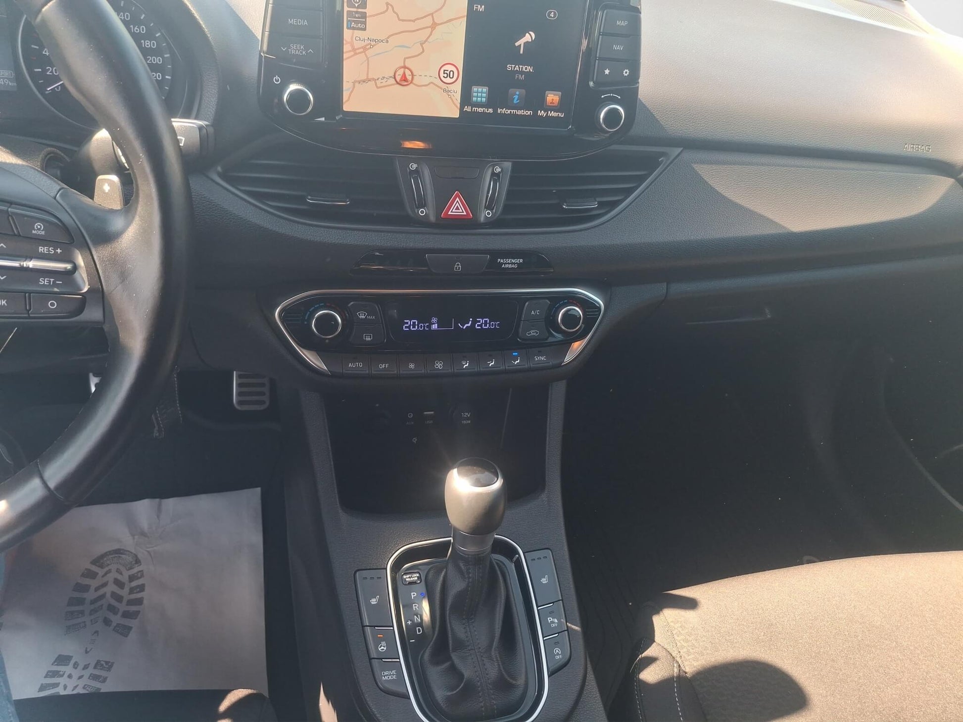 Hyundai i30 Fastback 1.5 T-GDI 7DCT Style - Samsaru's Car Outlet