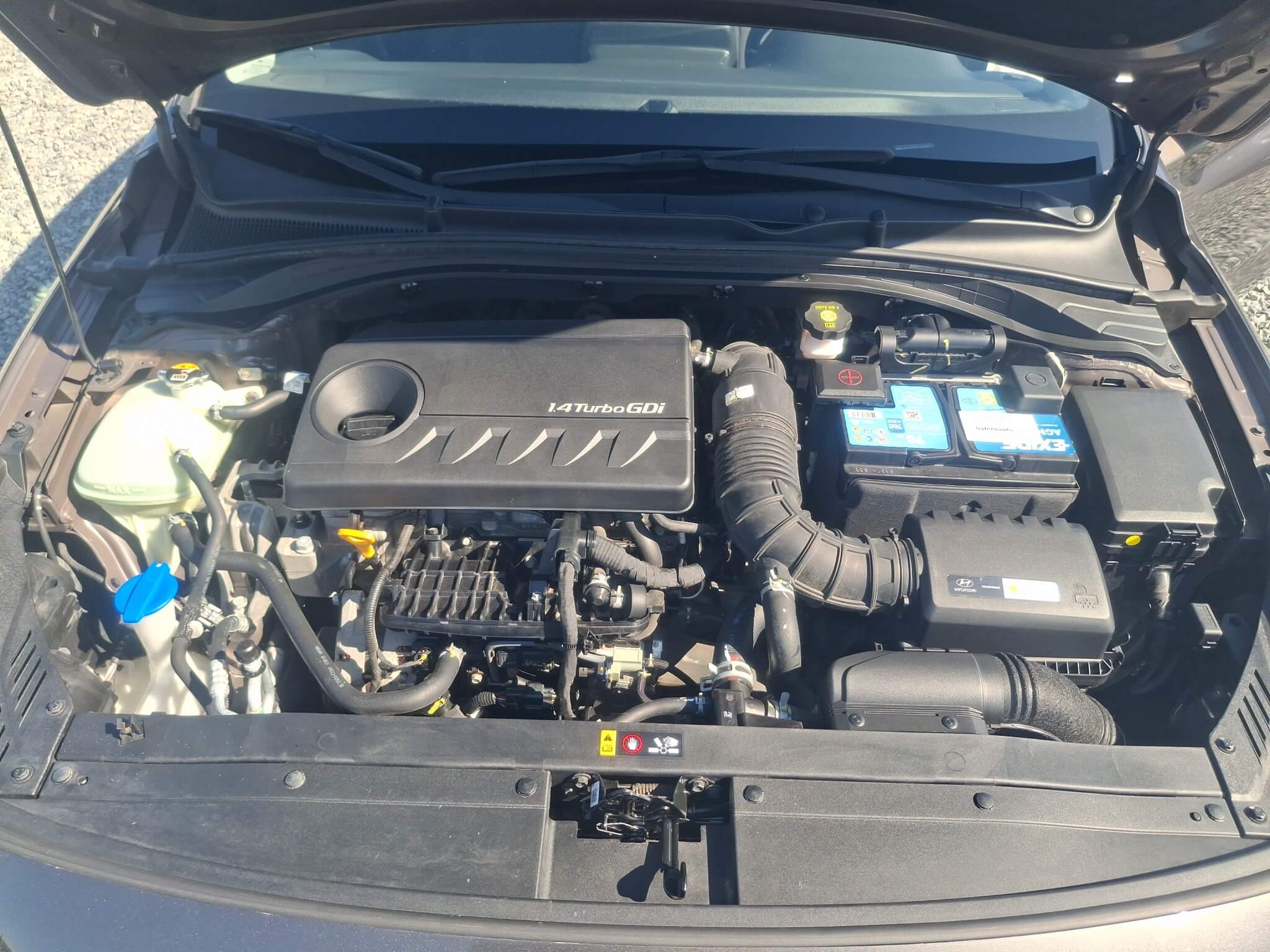 Hyundai i30 Fastback 1.5 T-GDI 7DCT Style - Samsaru's Car Outlet