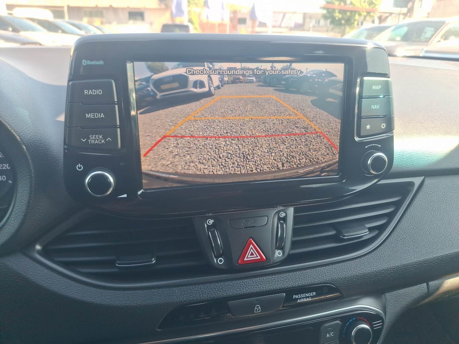 Hyundai i30 Fastback 1.5 T-GDI 7DCT Style - Samsaru's Car Outlet