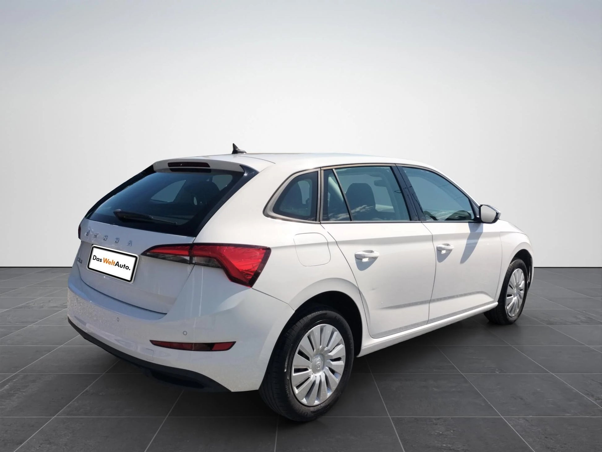 Škoda Scala Ambition 1.6 TDI - Samsaru's Car Outlet