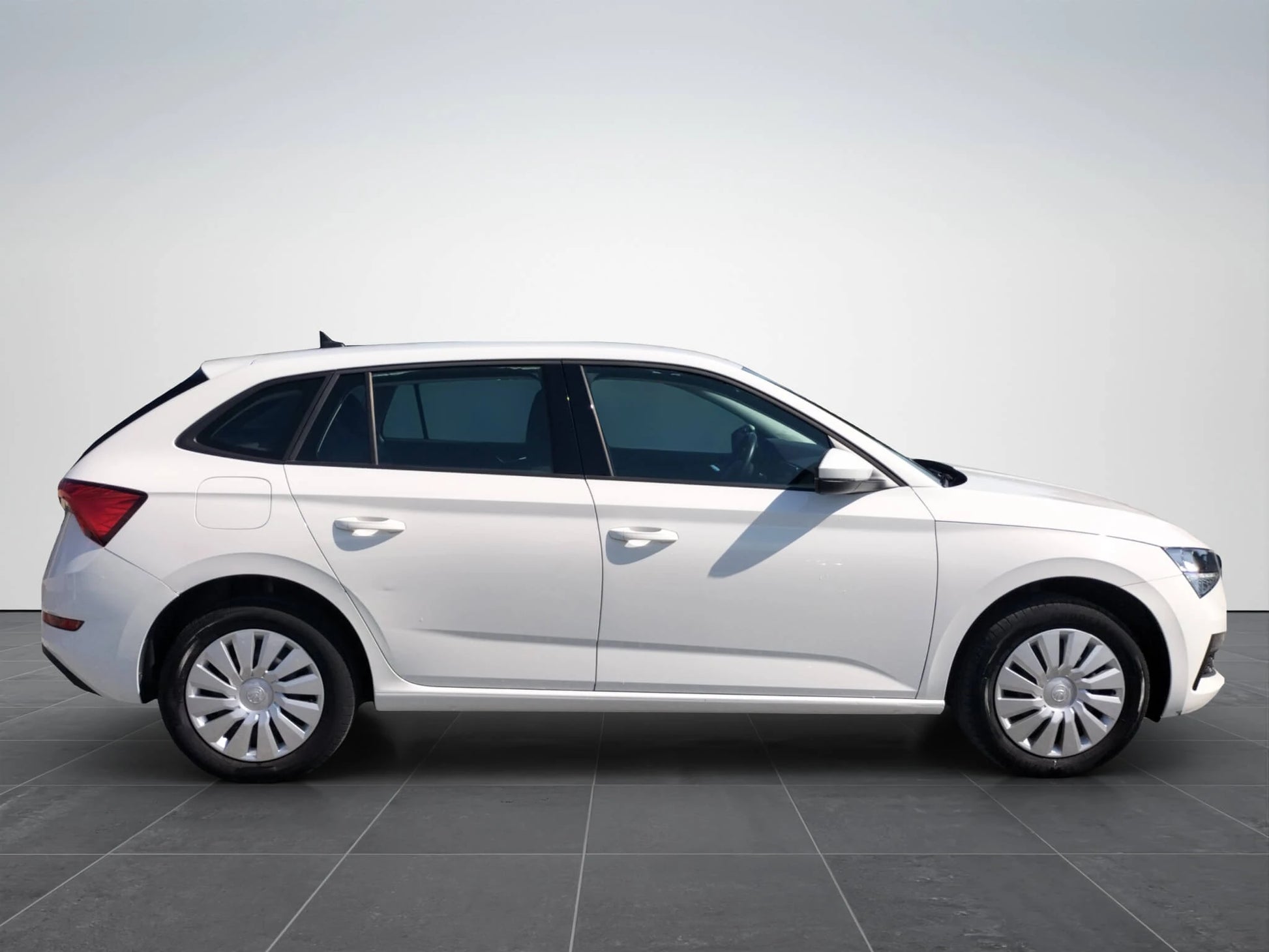 Škoda Scala Ambition 1.6 TDI - Samsaru's Car Outlet