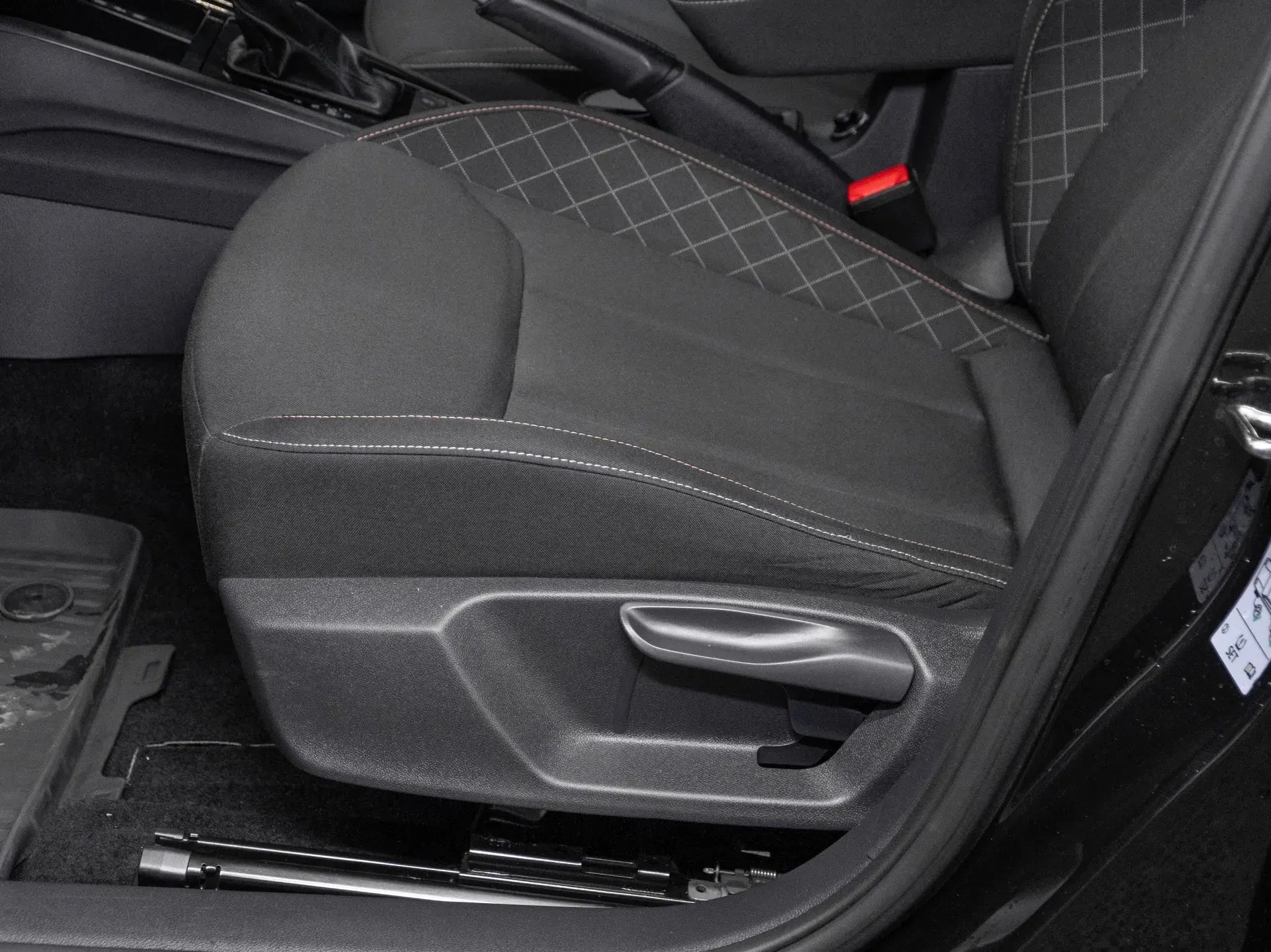 Skoda Scala 1.0 Benzina 115 CP Negru - Samsaru's Car Outlet